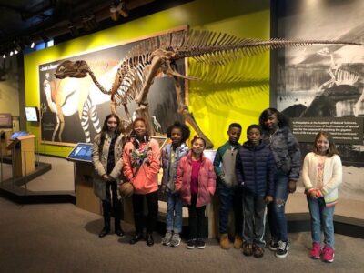 Students in the Natural Sciences museum
